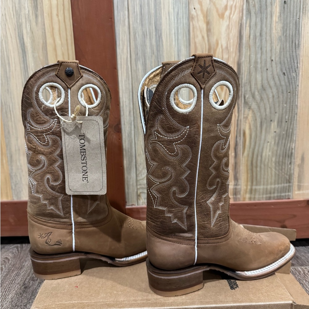 Women's Tan Western Boots